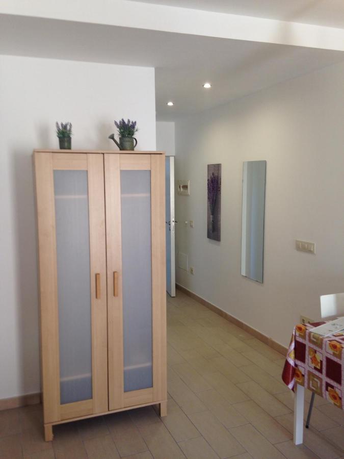 Fonda Comerc Estudio Doble Торроэлья-де-Монгри Экстерьер фото
